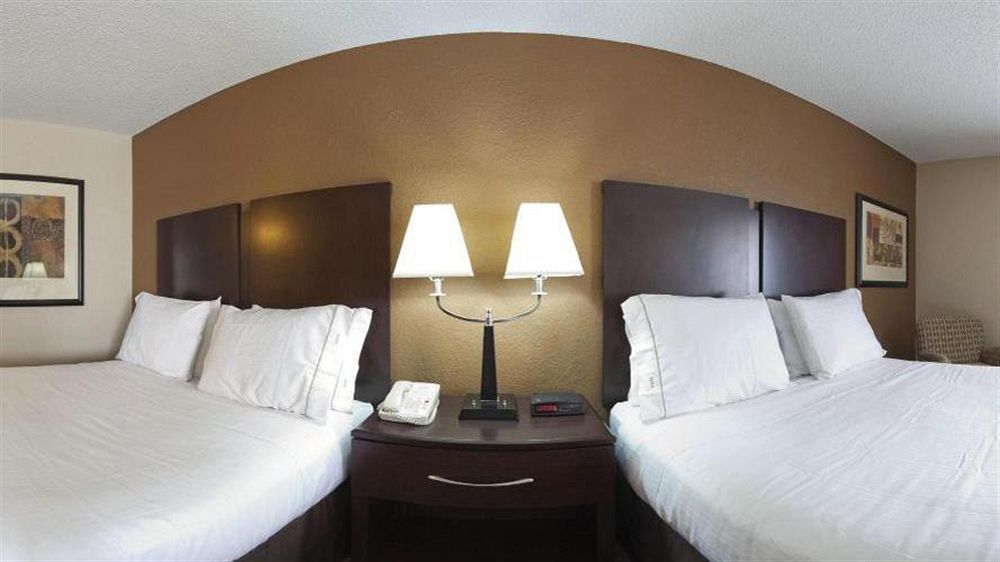 Holiday Inn Express Tuscola Buitenkant foto